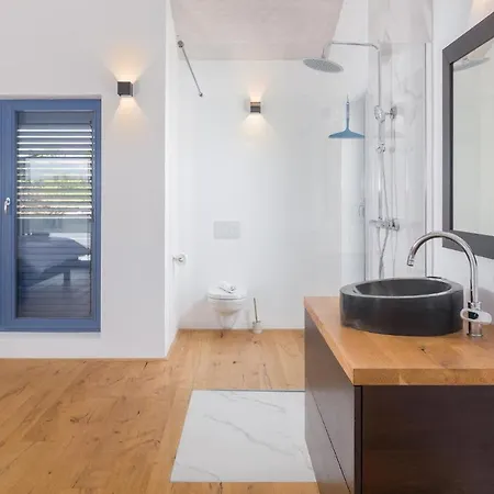 Gorgeous In With Kitchen *