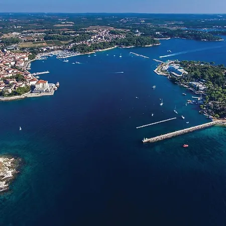 Gorgeous In With Kitchen Holiday home Porec
