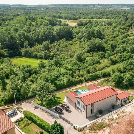 Gorgeous In With Kitchen Holiday home Porec